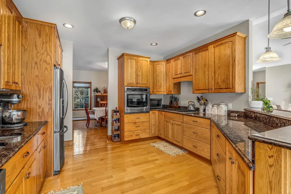 78 Sunset Boulevard Turner ME 04282