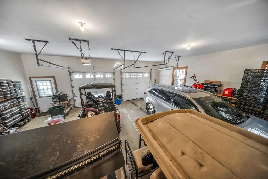 78 Sunset Boulevard Turner ME 04282