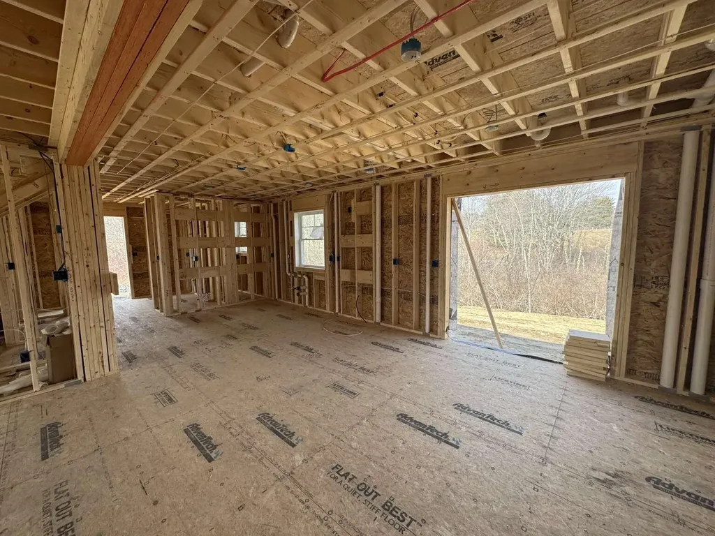 14 Shepherd Lane Windham ME 04062