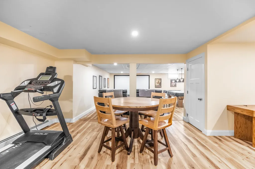 28 Fisher Road Holden ME 04429