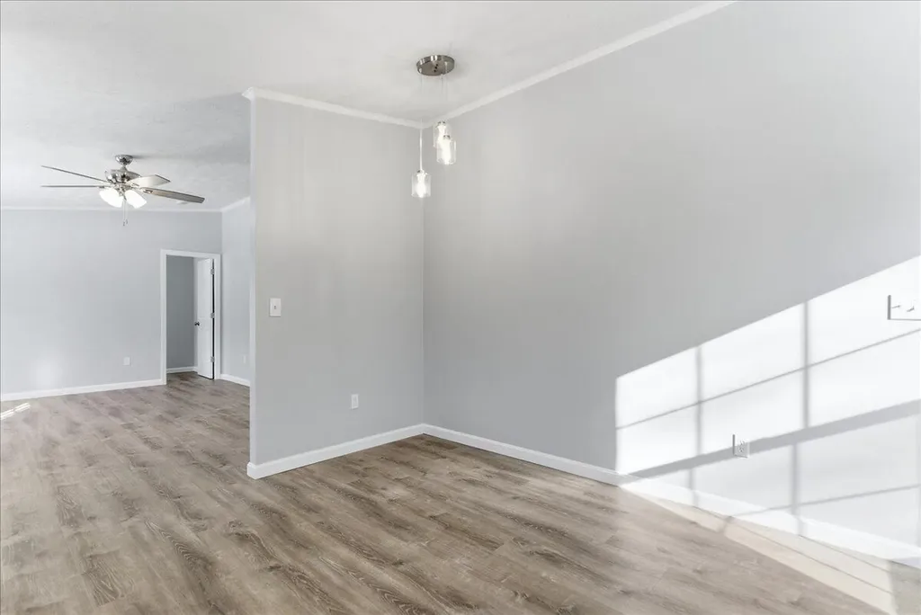 27 Meadow Lane Sabattus ME 04280