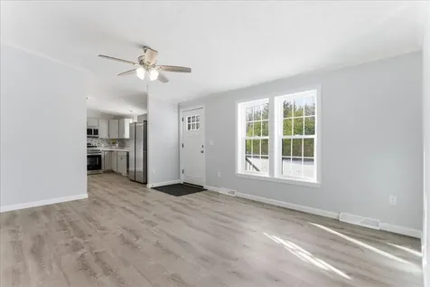 27 Meadow Lane Sabattus ME 04280