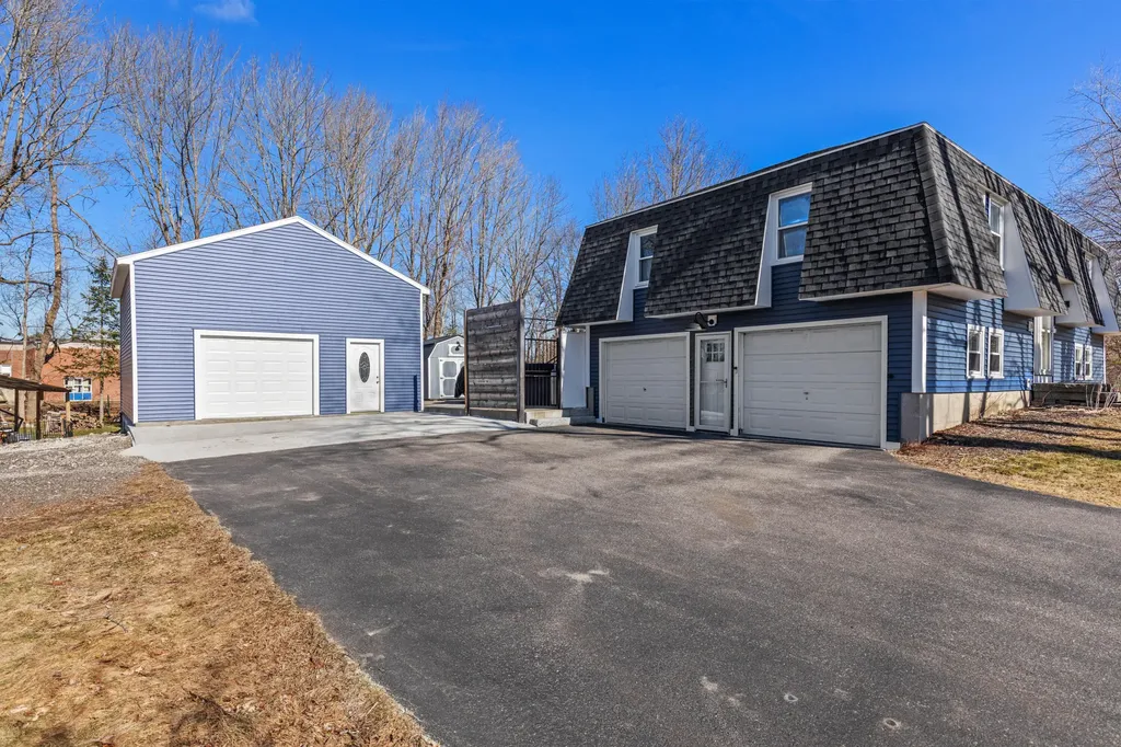 15 Wendy Way Saco ME 04072