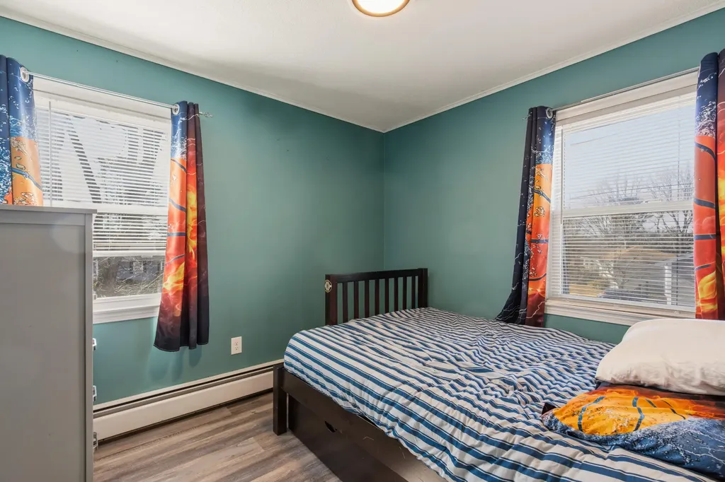 15 Wendy Way Saco ME 04072