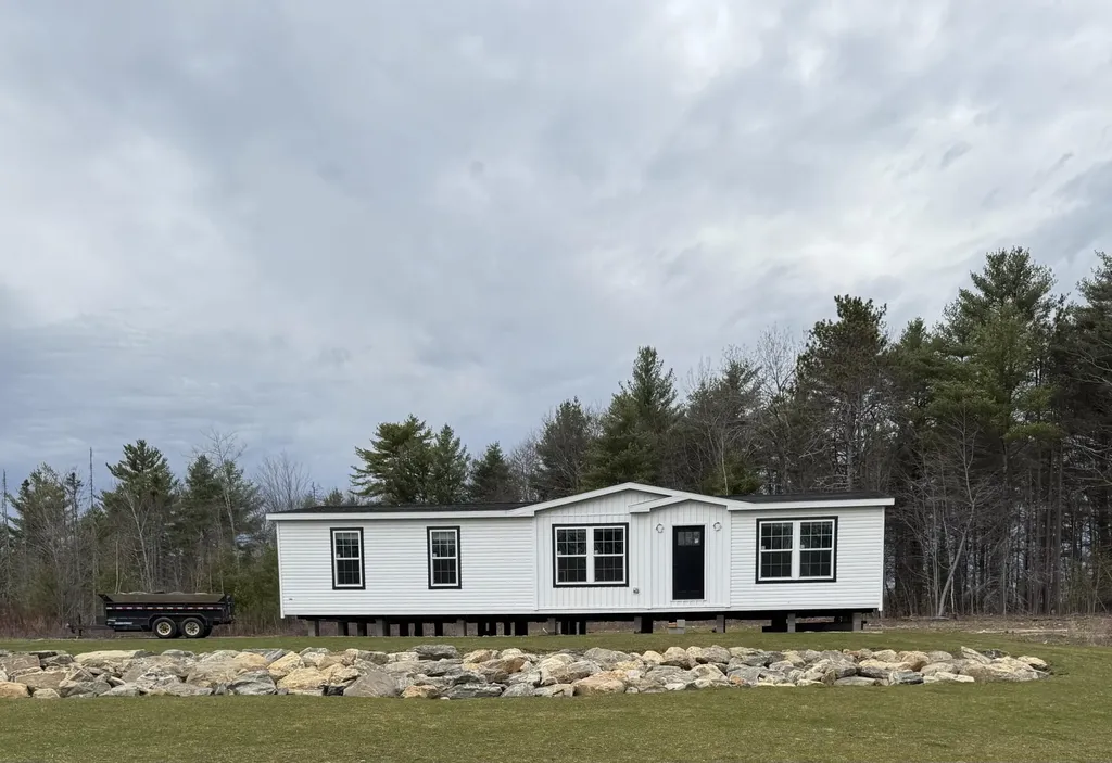 78 Anderson Drive Leeds ME 04263