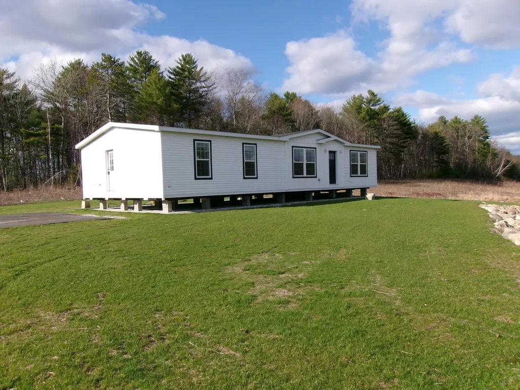 78 Anderson Drive Leeds ME 04263