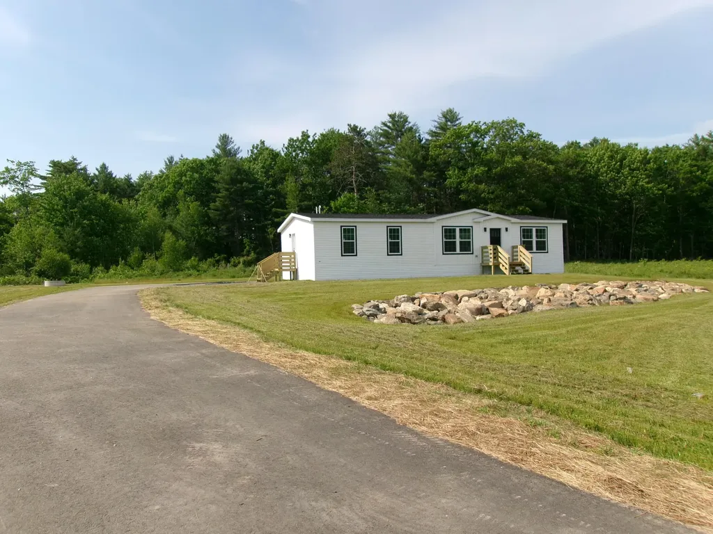 78 Anderson Drive Leeds ME 04263