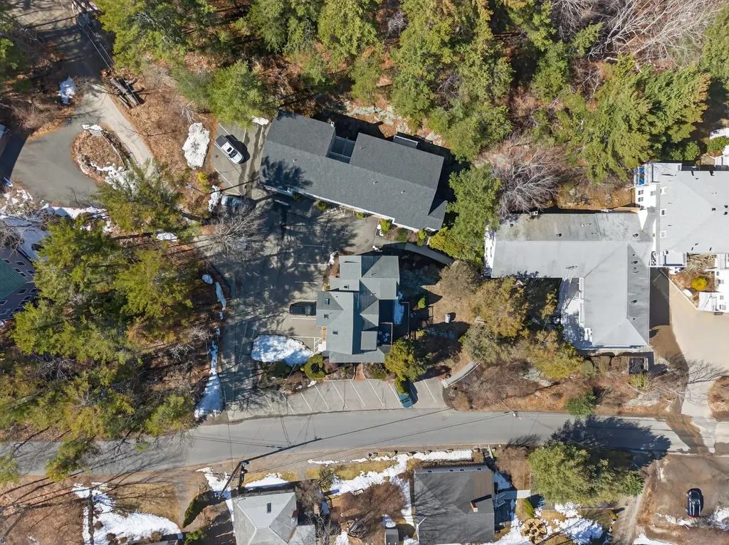 60 Pine Hill Road S York ME 03902