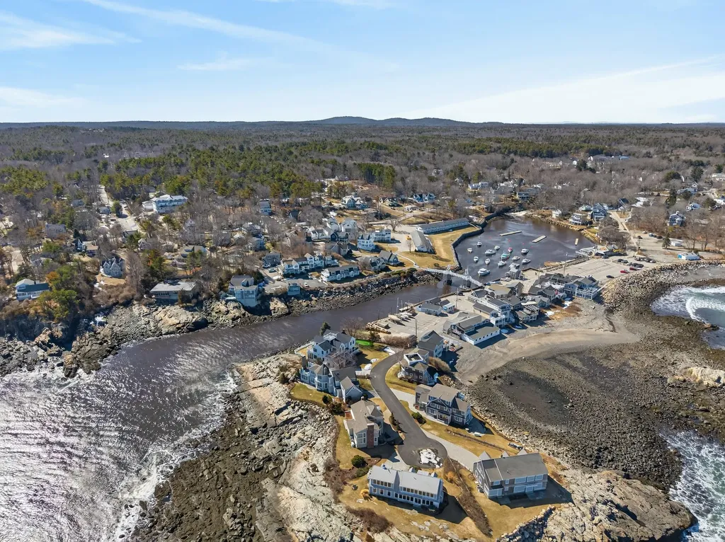 60 Pine Hill Road S York ME 03902