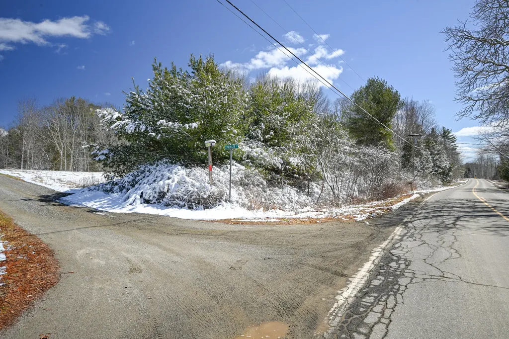 Lot 9 & 15 South Union Road Union ME 04862