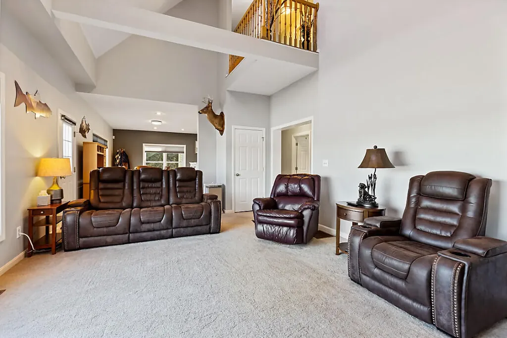 104 Cotta Lane Saint Albans ME 04971