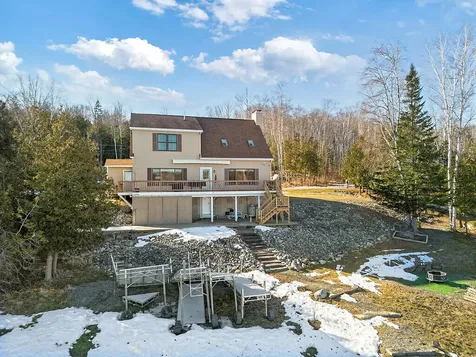104 Cotta Lane Saint Albans ME 04971
