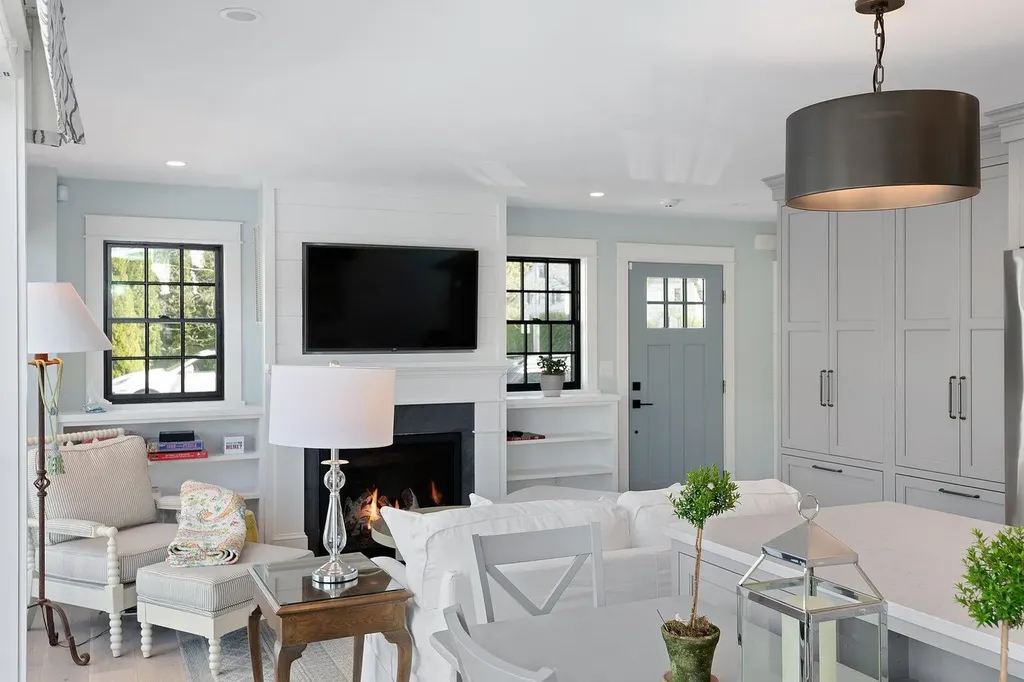 2 Maine Street Kennebunkport ME 04046
