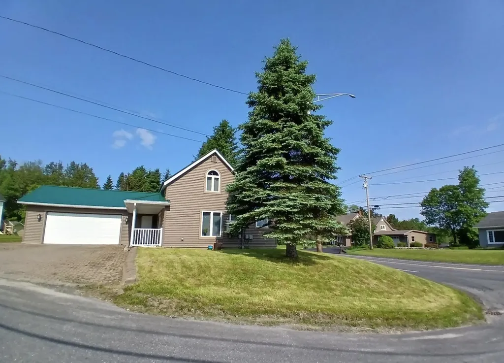 837 Main Street Madawaska ME 04756