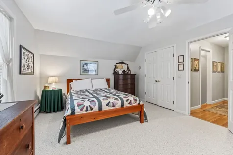 8 Kimberley Circle Brunswick ME 04011