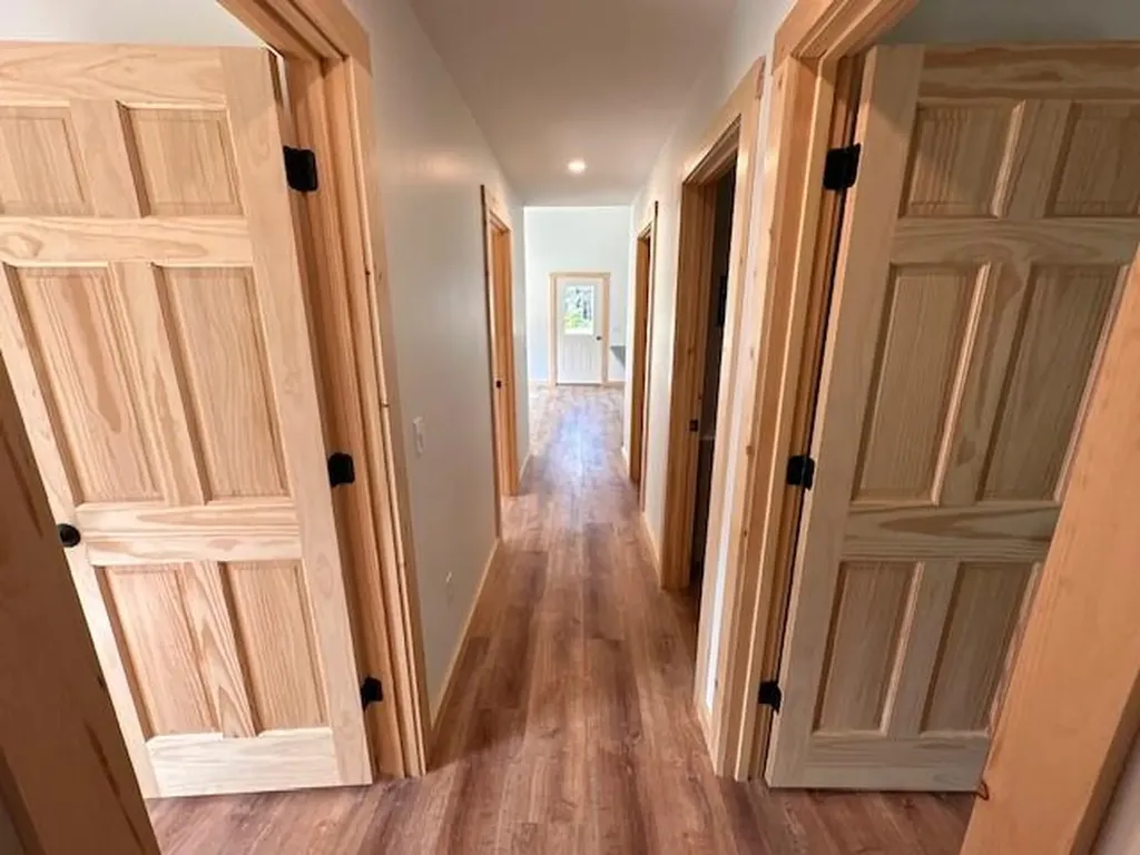 15 Hemlock Lane Pittston ME 04345
