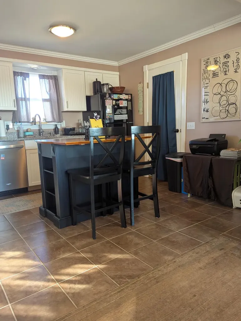 382 Main Street Ellsworth ME 04605