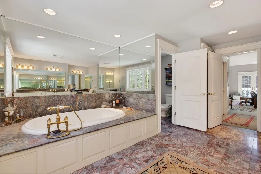 20 Wildwood Lane Scarborough ME 04074