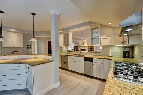 100 Shepards Cove Road Kittery ME 03904