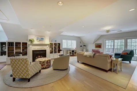100 Shepards Cove Road Kittery ME 03904