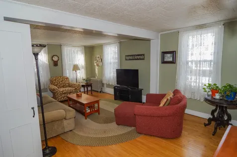 61 Pleasant Street Dexter ME 04930
