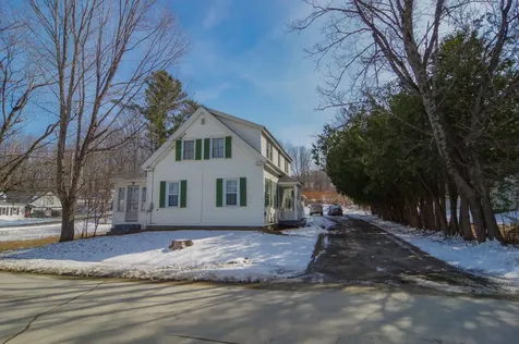 61 Pleasant Street Dexter ME 04930
