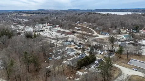 61 Pleasant Street Dexter ME 04930