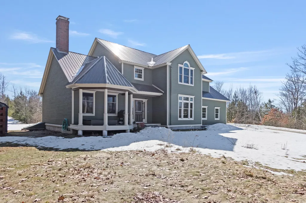 230 Dolloff Road Standish ME 04084