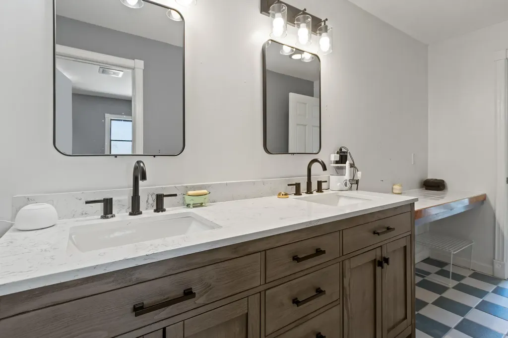 230 Dolloff Road Standish ME 04084