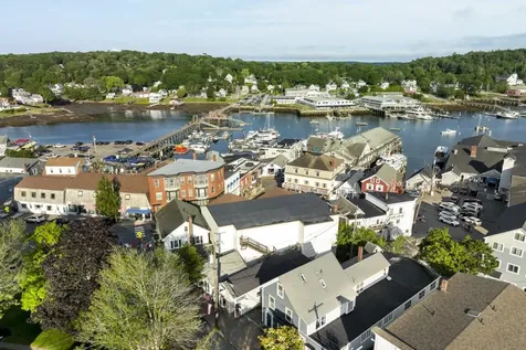 10 Mckown Street Boothbay Harbor ME 04538