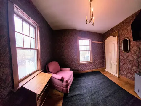 12 Schoolhouse Lane Hampden ME 04444