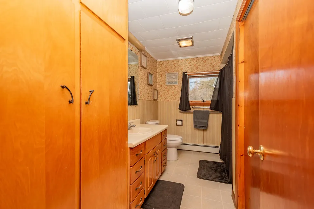 1125 W Main Street Dover-foxcroft ME 04426
