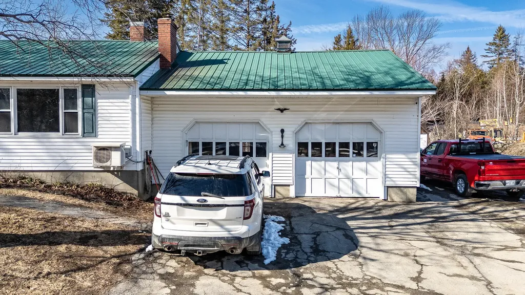 1125 W Main Street Dover-foxcroft ME 04426
