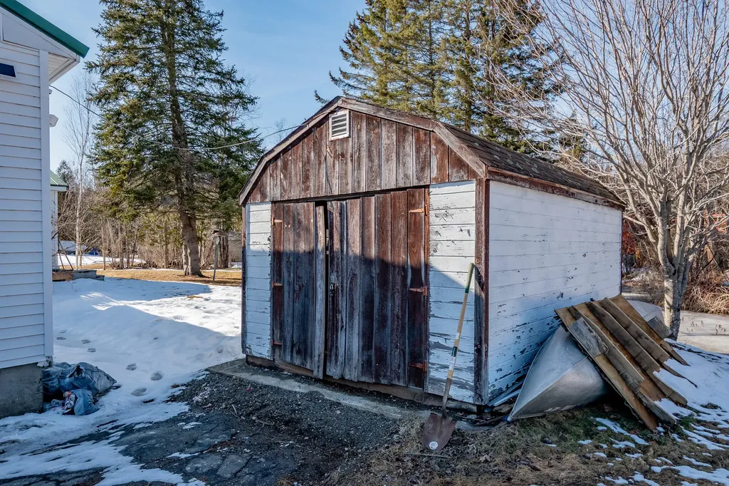 1125 W Main Street Dover-foxcroft ME 04426