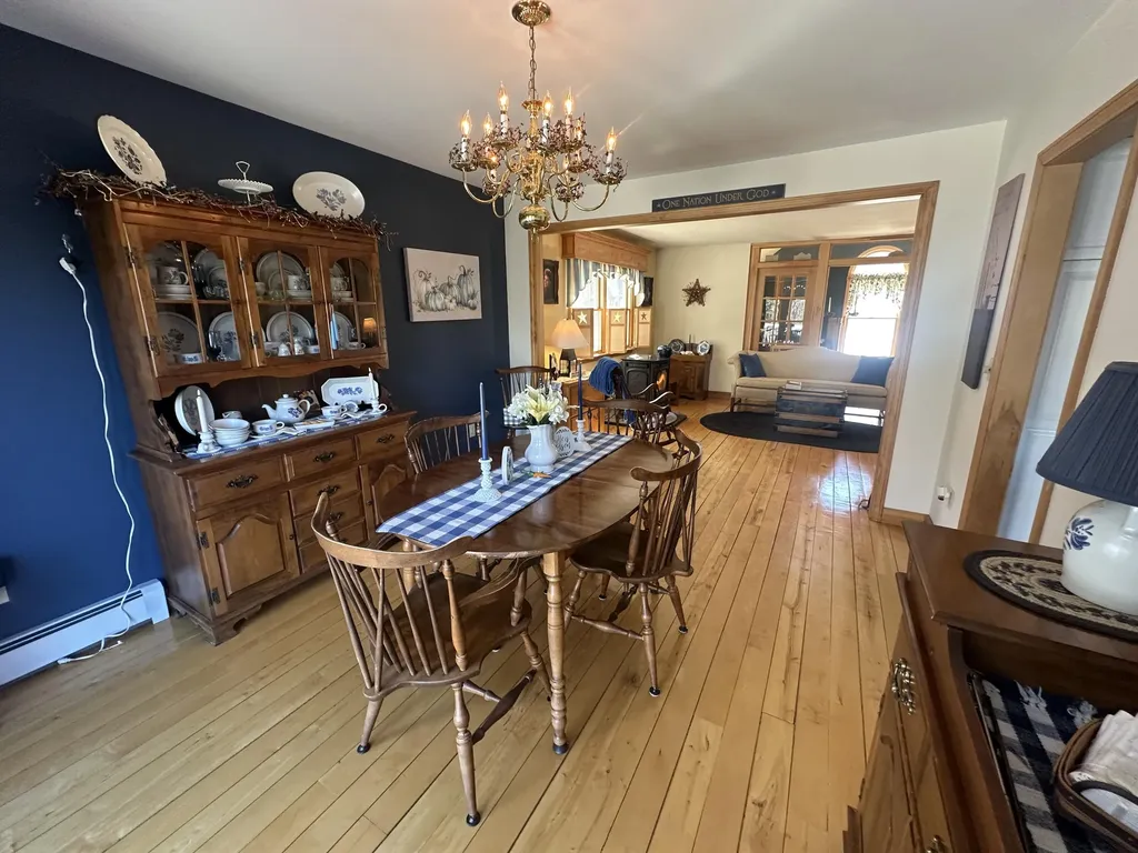 88 Sweet Road Lincoln ME 04457
