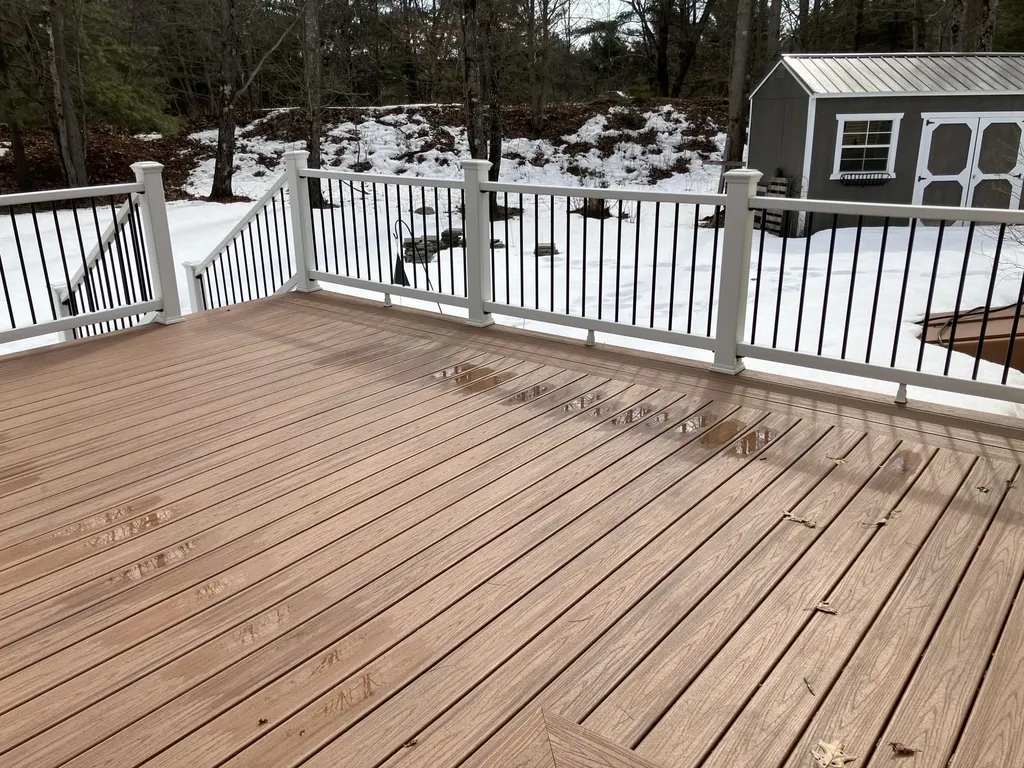 35 Deerfield Drive Brunswick ME 04011