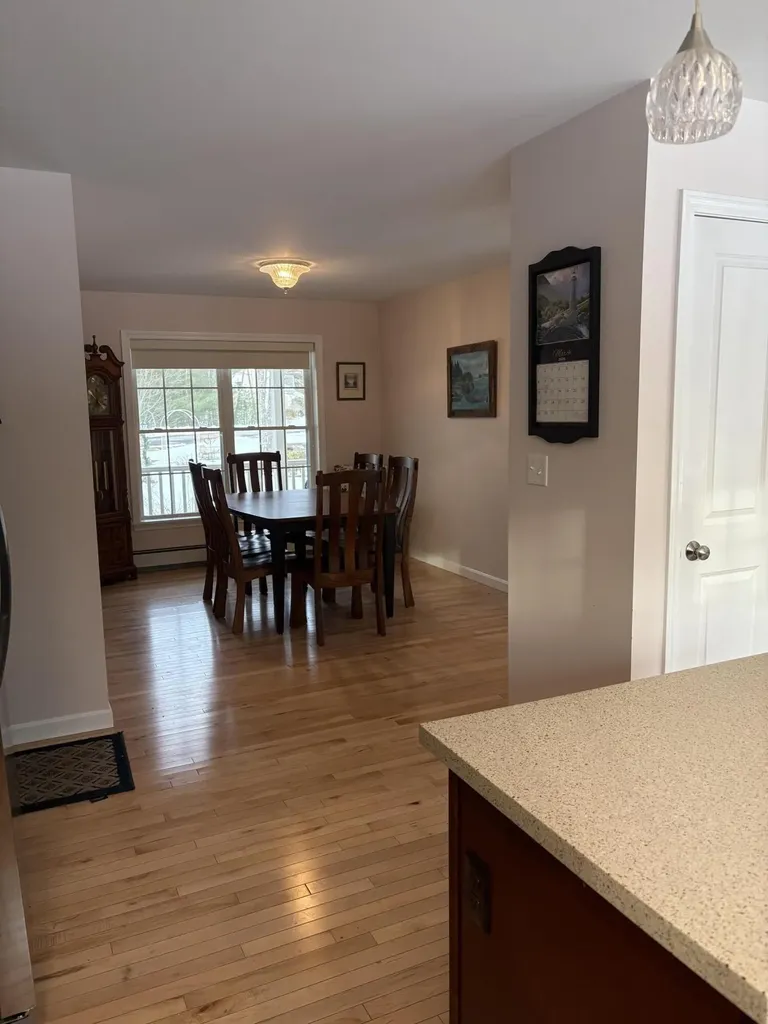 35 Deerfield Drive Brunswick ME 04011