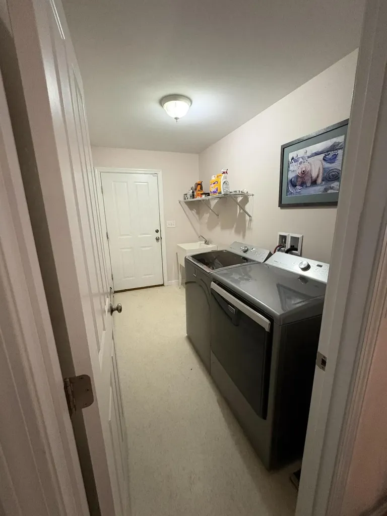 35 Deerfield Drive Brunswick ME 04011