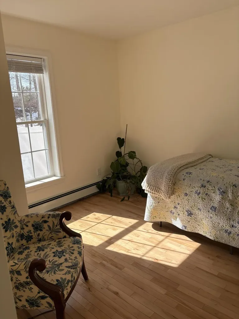 35 Deerfield Drive Brunswick ME 04011