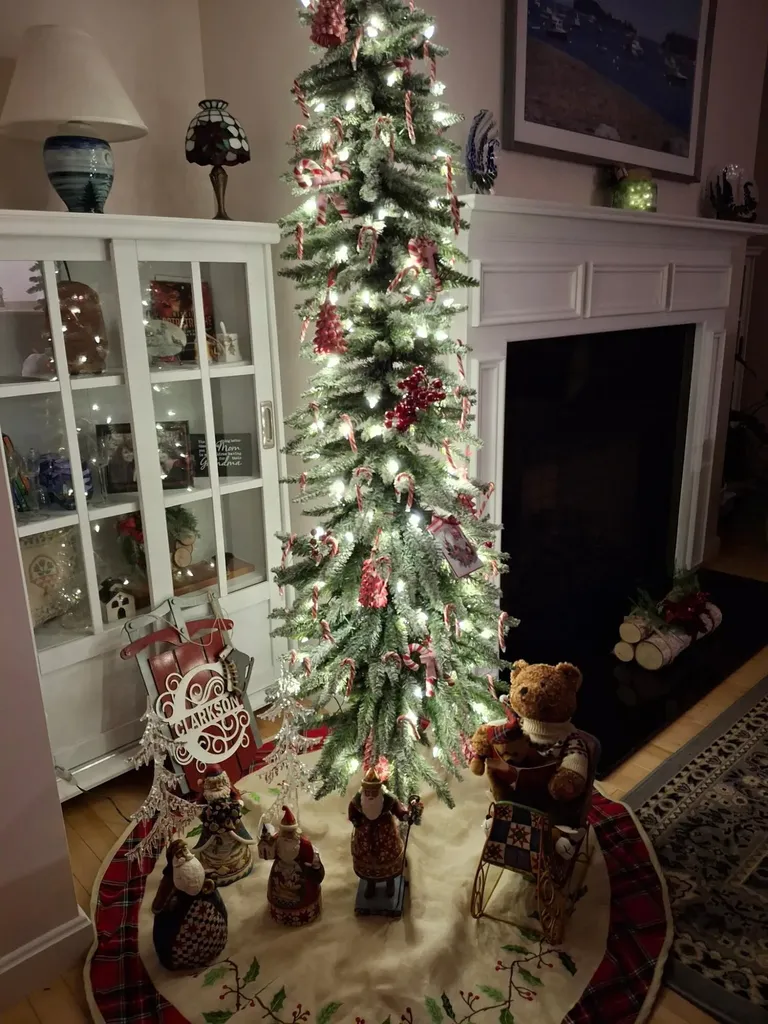 35 Deerfield Drive Brunswick ME 04011