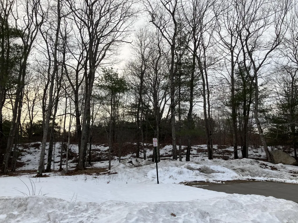 35 Deerfield Drive Brunswick ME 04011