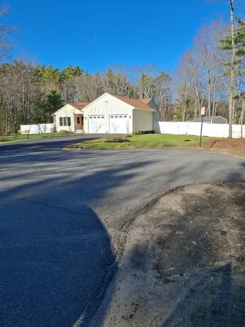 35 Deerfield Drive Brunswick ME 04011