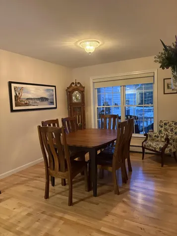 35 Deerfield Drive Brunswick ME 04011
