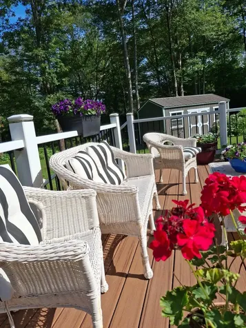 35 Deerfield Drive Brunswick ME 04011