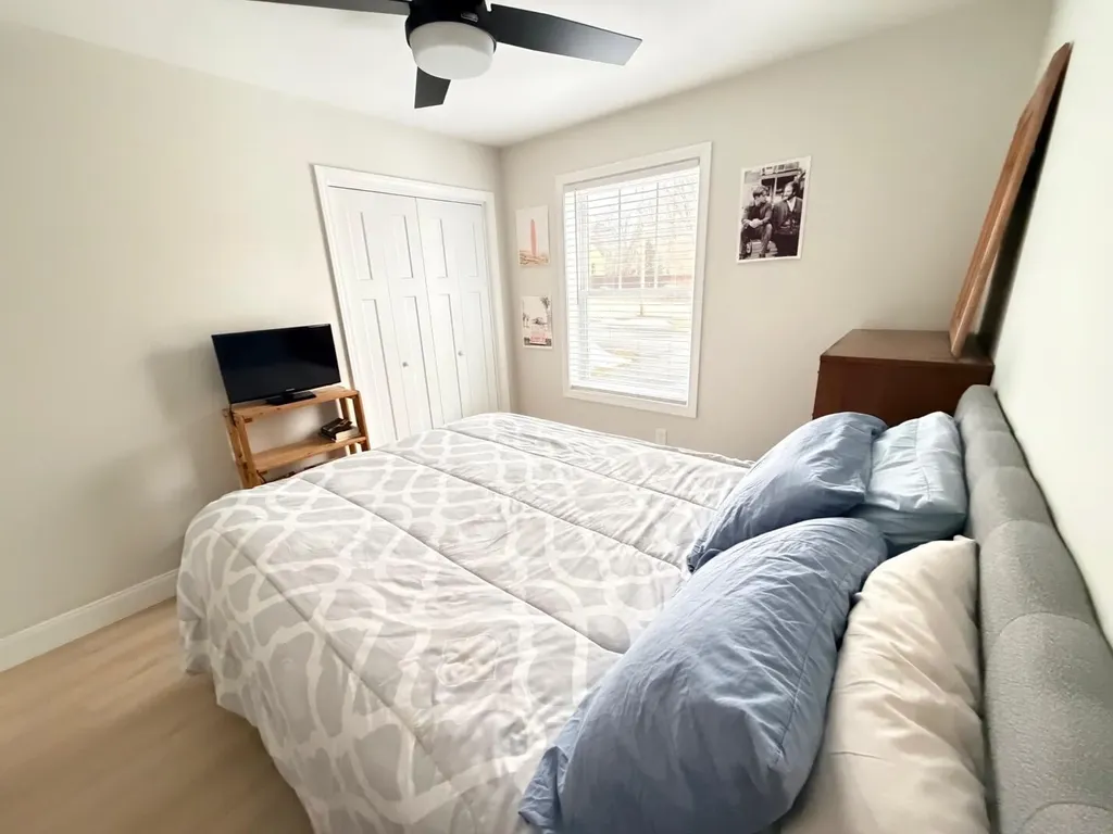 75 Maple Street Saco ME 04072