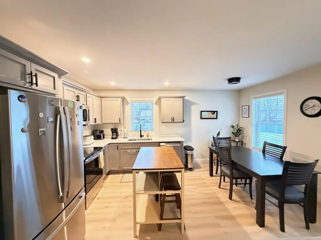 75 Maple Street Saco ME 04072