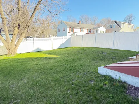 75 Maple Street Saco ME 04072