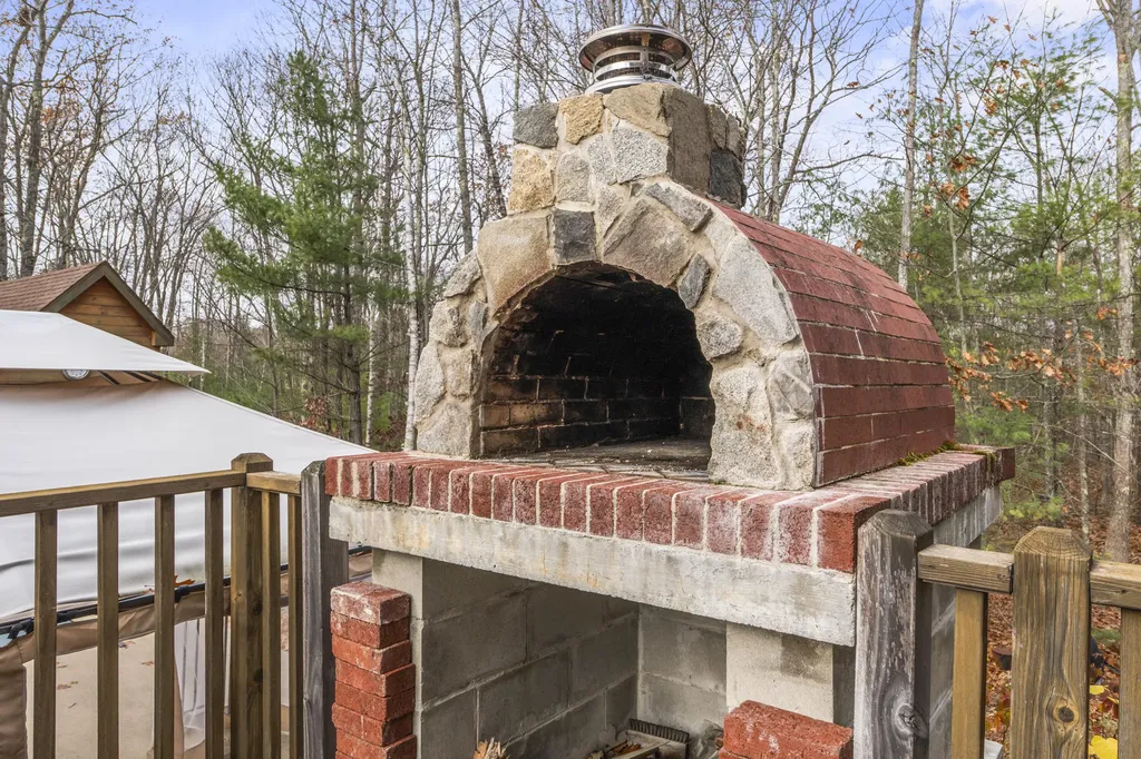 149 Duke Lane Lyman ME 04002
