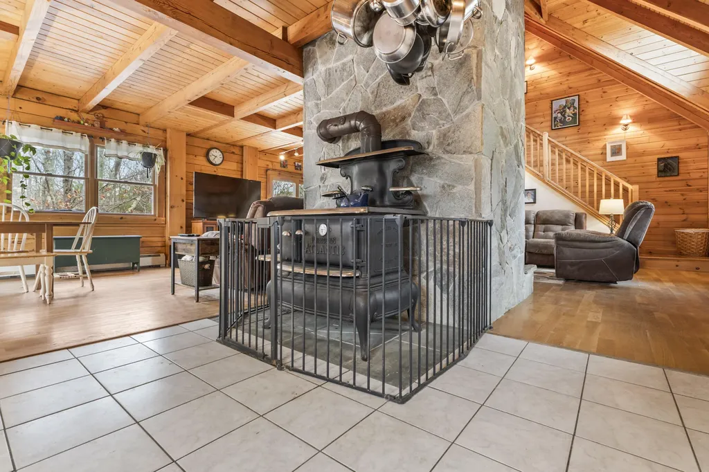 149 Duke Lane Lyman ME 04002