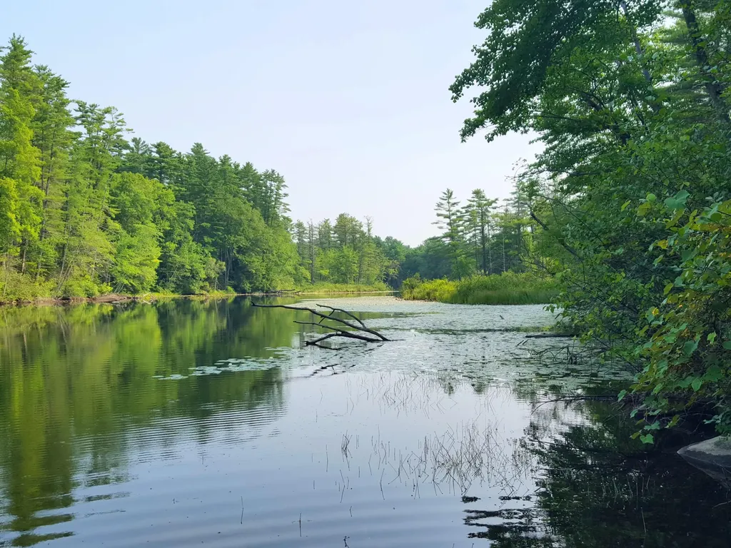 594 River Road Windham ME 04062